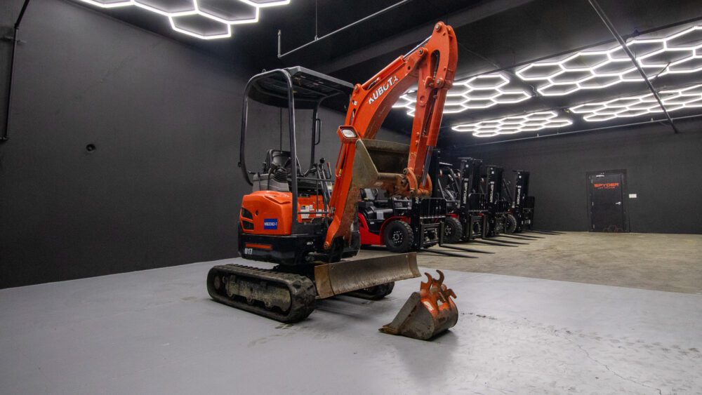 Kubota U17 | M&B Equipment