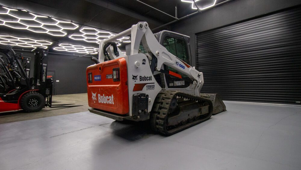 Bobcat T595 Compact Track Loader | M&B Equipment