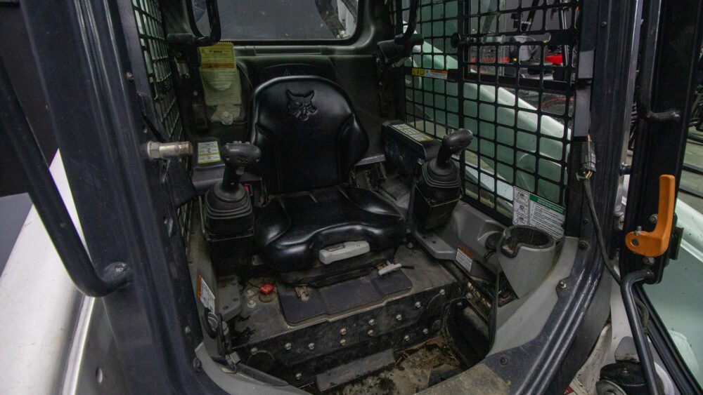 Bobcat T595 Compact Track Loader | M&B Equipment