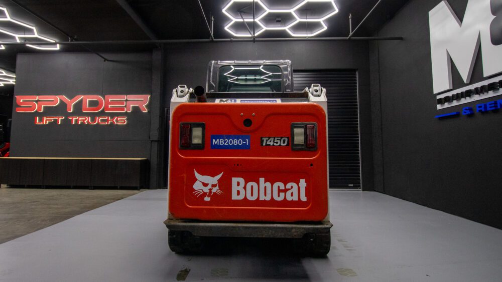 Bobcat T450 Compact Track Loader | M&B Equipment