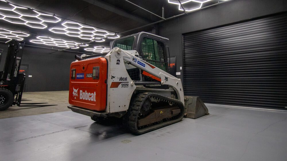 Bobcat T450 Compact Track Loader | M&B Equipment