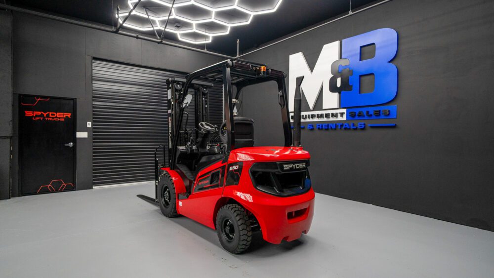 2025 Spyder 25D Forklift – 5,500 LB (Diesel)