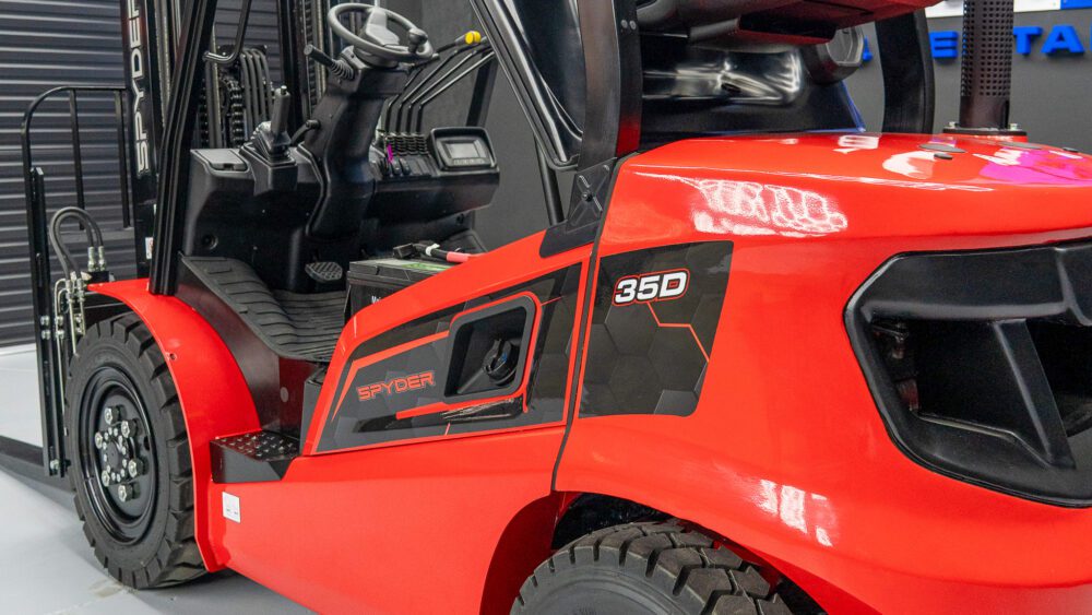 2025 Spyder 35D Forklift - 7,700 LB (Diesel)