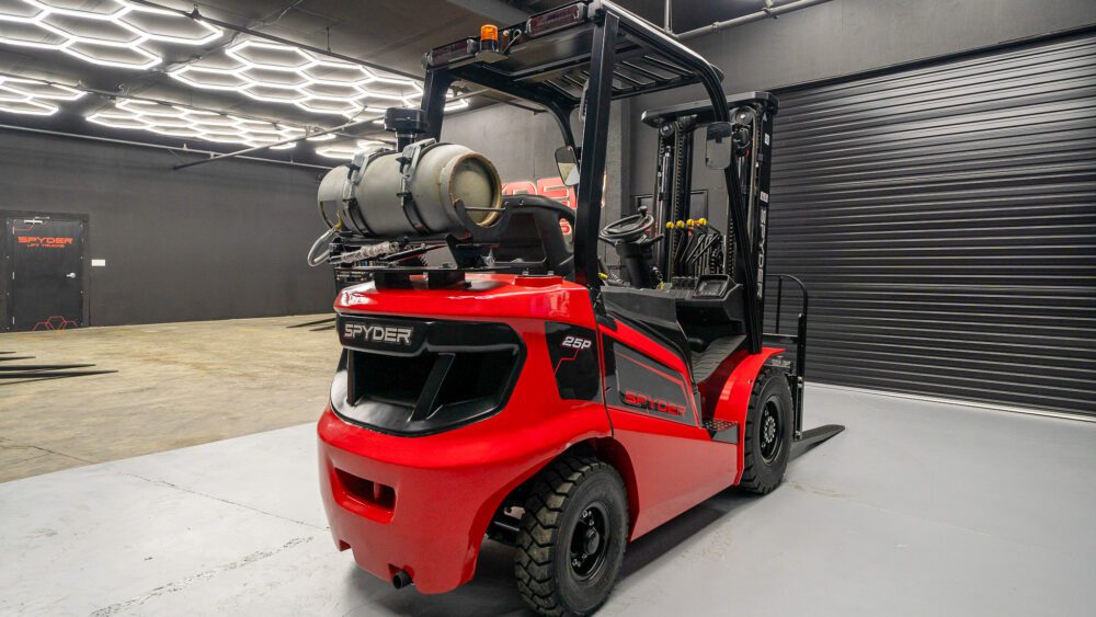 2025 Spyder 25P Forklift – 5,500 LB (LPG)