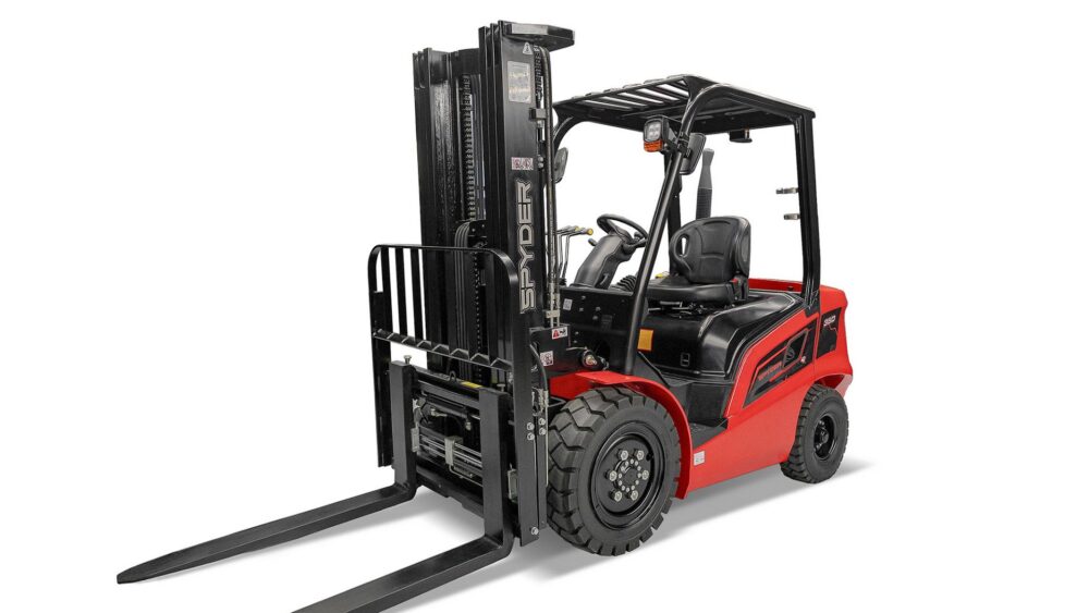 Spyder Z series 4,400 - 11,000 LB Pneumatic Diesel