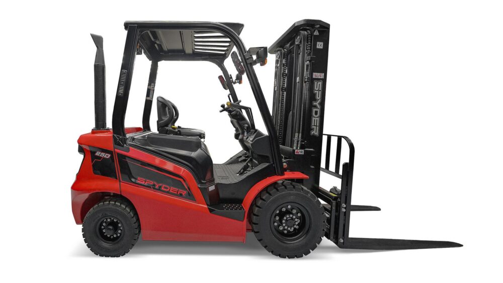 Spyder Z series 4,400 - 11,000 LB Pneumatic Diesel