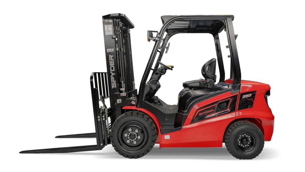 Spyder Z series 4,400 - 11,000 LB Pneumatic Diesel