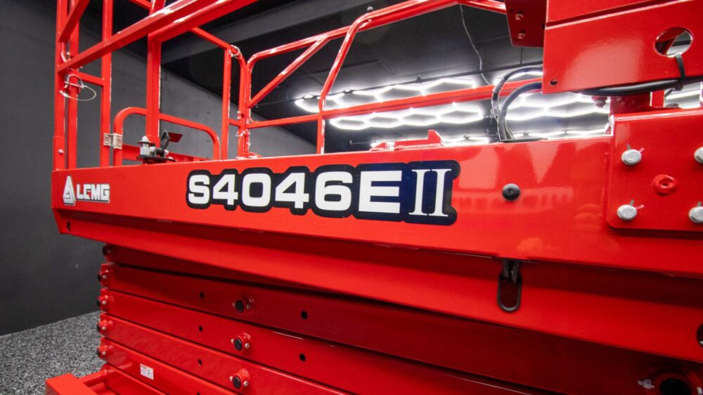 40’ LGMG Scissor Lift | M&B Equipment