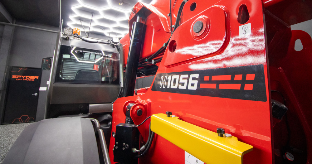 56’ Telehandler – 10,000 lbs H1056 | M&B Equipment