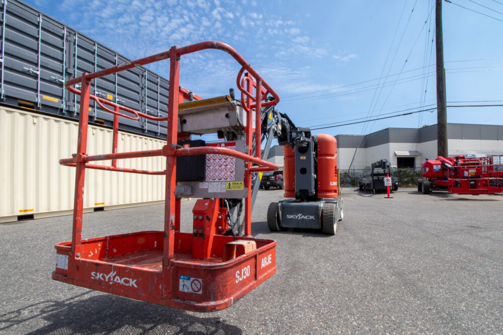 M&B Equipment | Skyjack SJ30 ARJE 30' Electric Articulating Boom Lift For Sale