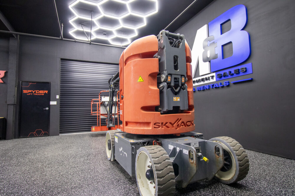 M&B Equipment | Skyjack SJ30 ARJE 30' Electric Articulating Boom Lift For Sale