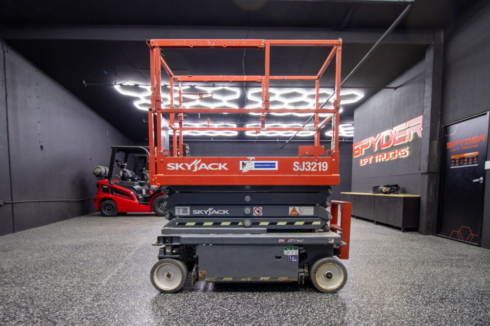 M&B Equipment | 19ft Skyjack Electric Scissor Lift For Sale