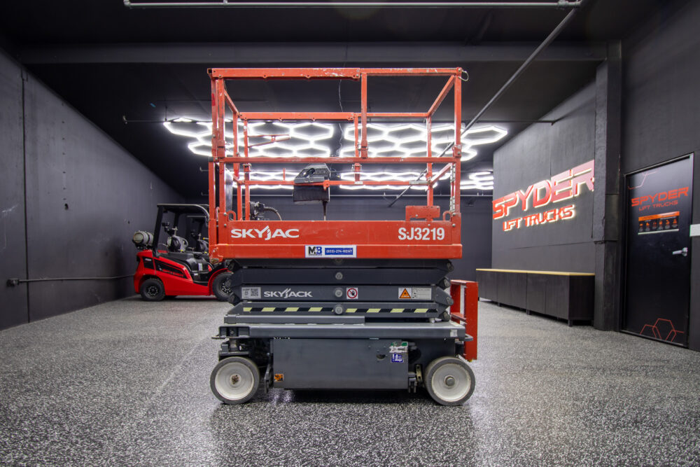 M&B Equipment | 19ft Skyjack Electric Scissor Lift For Sale