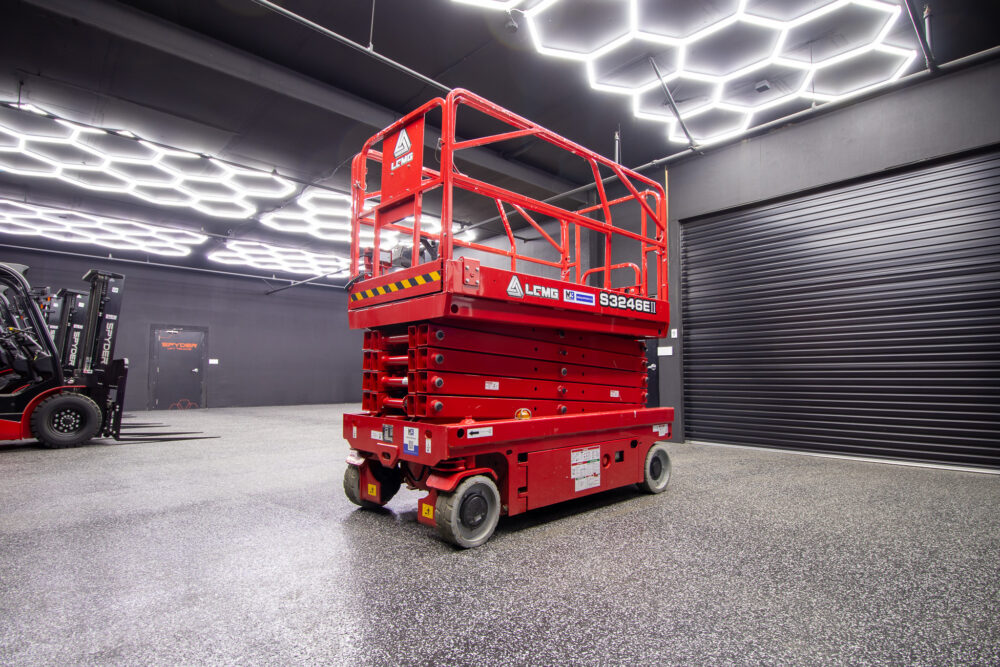 M&B Equipment | 2024 LGMG S3246E 32' Electric Scissor Lift For Sale